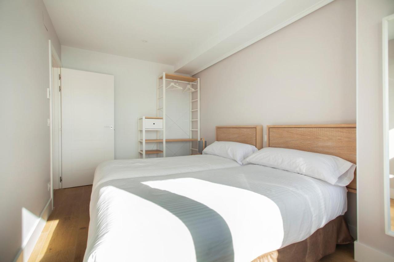 Apartamentos Reina Victoria Santander Exterior foto