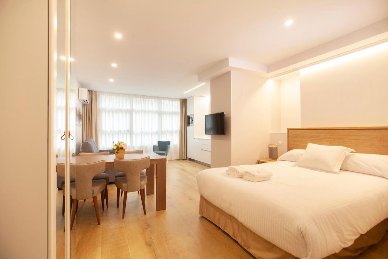 Apartamentos Reina Victoria Santander Exterior foto